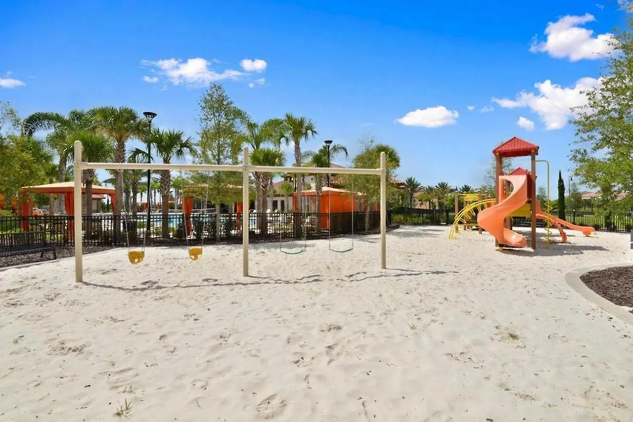Beautiful Themed Vacation Home With Private Pool St5509 Davenport Holiday home