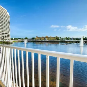 Laketown 1824, 2 Bd And Bunk, Beautiful Ocean View, Amazing Amenities Holiday home Panama City Beach